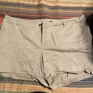 Khaki shorts